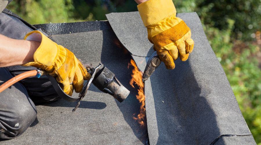 Professional residential roofers in Alderpoint, CA